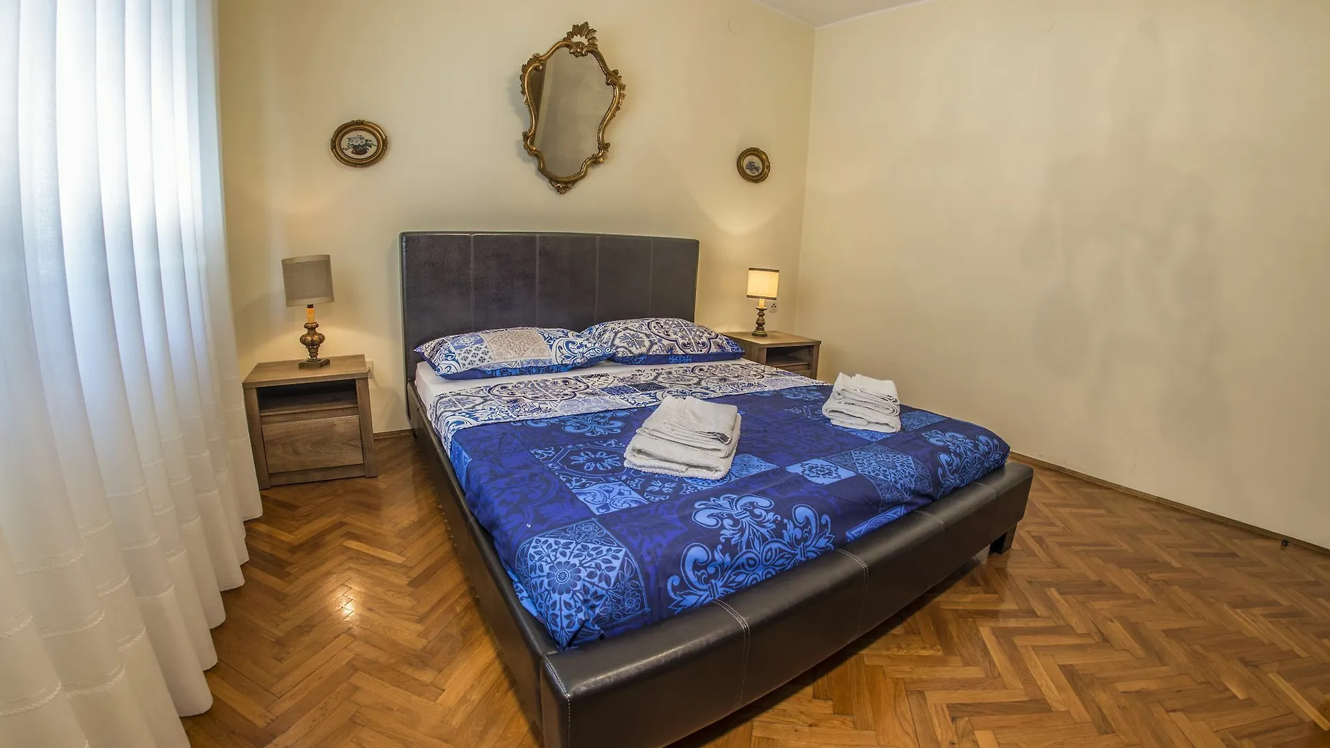 Diegos Apartments プーラ