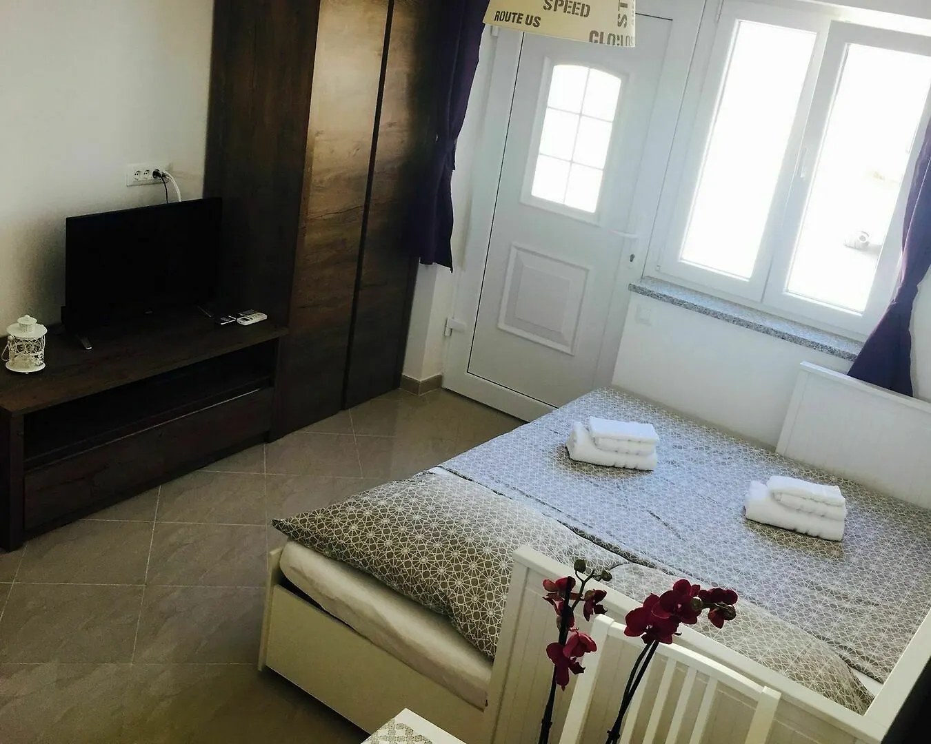 Diegos Apartments プーラ